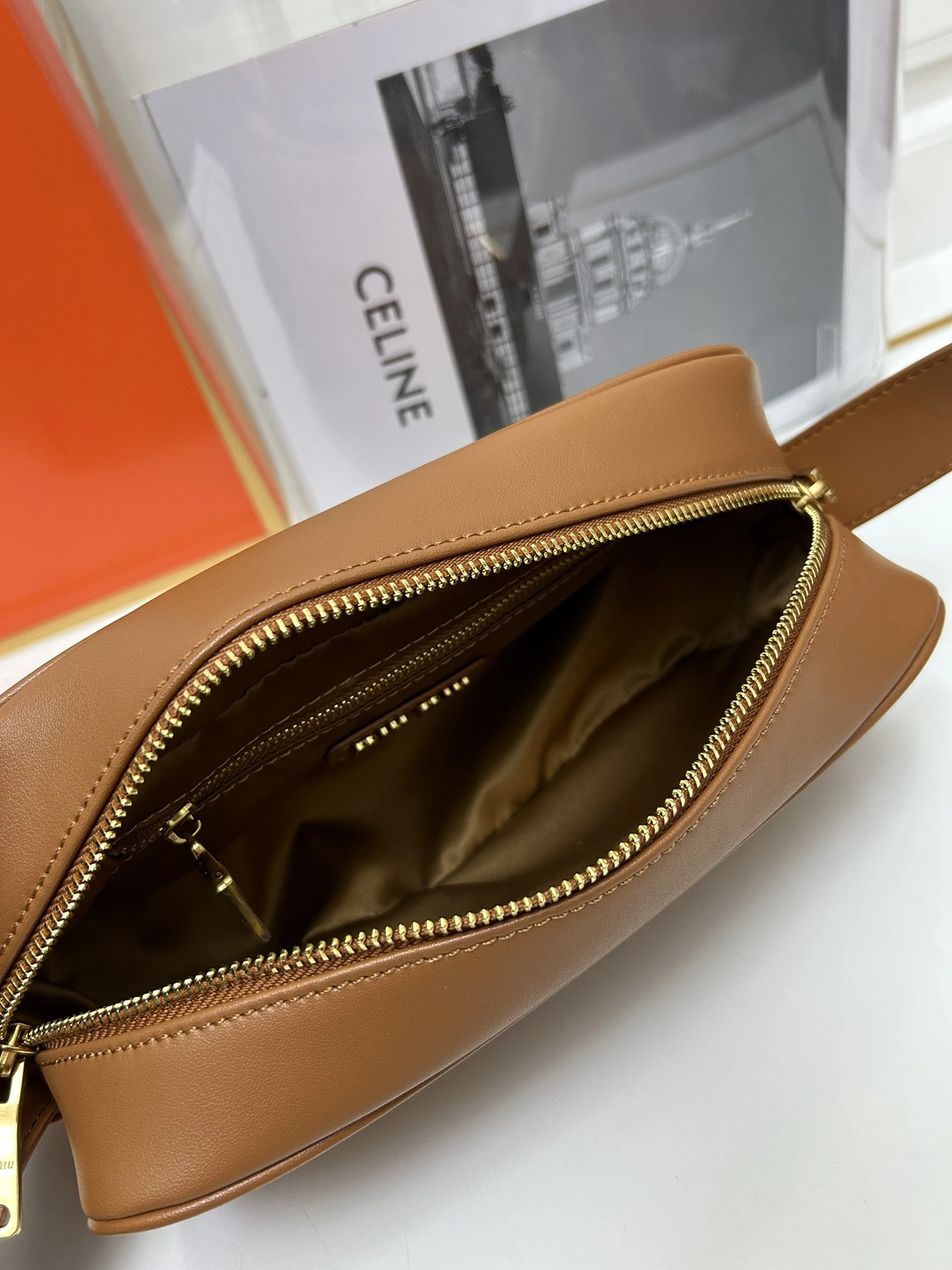 Bold 8856 MIU MIU AAA Quality Messenger Bags For Women