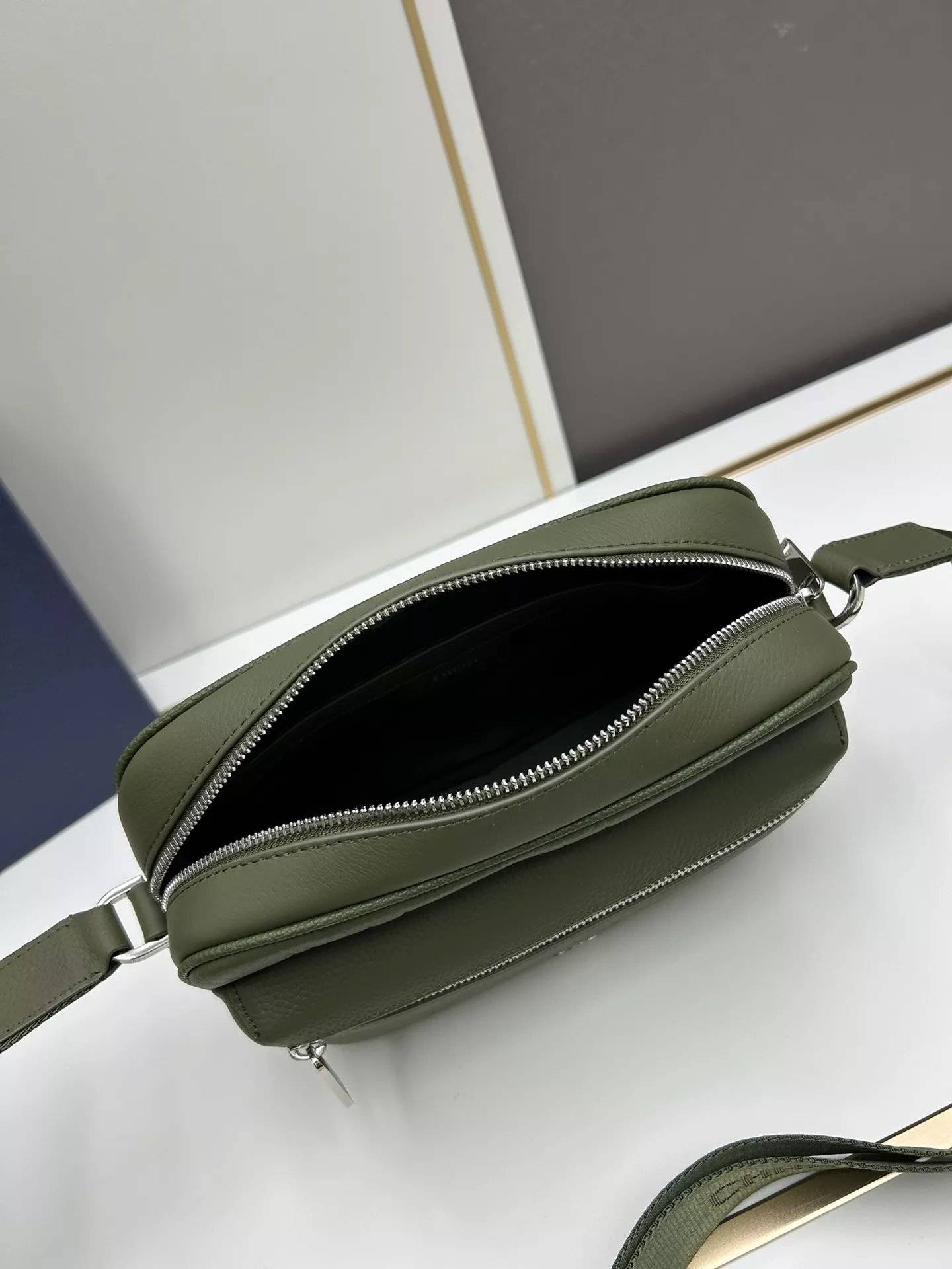 Bold 8888 Christian Dior AAA Quality Messenger Bags For Unisex