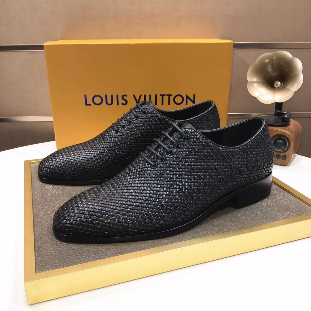 Bold 9042 Louis Vuitton LV Oxfords Shoes For Men