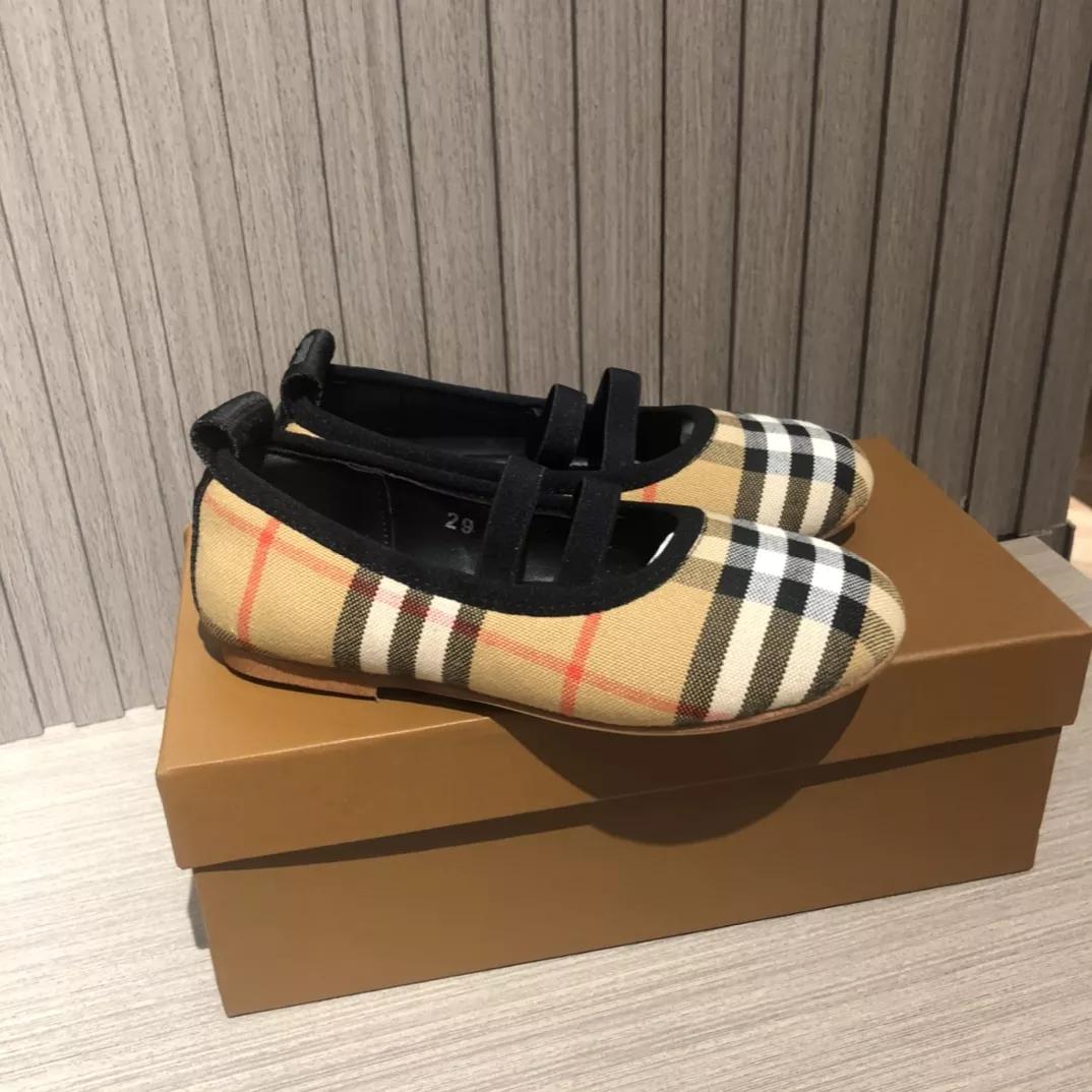 Bold 9151 Burberry Kids' Shoes