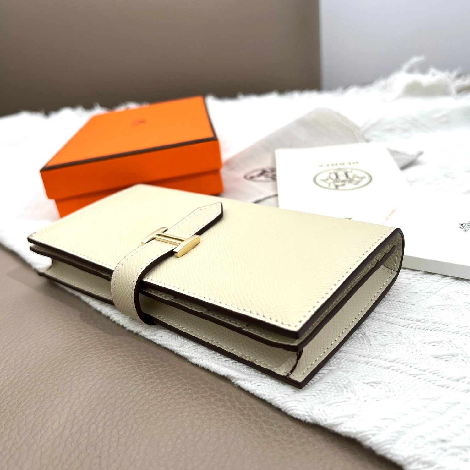 Bold 9190 Hermes AAA Quality Wallets