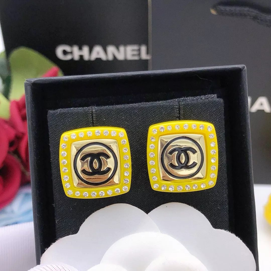 Bold 9208 Chanel Earrings For Women