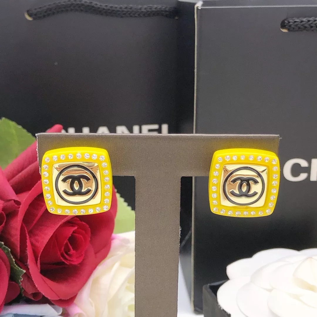 Bold 9208 Chanel Earrings For Women