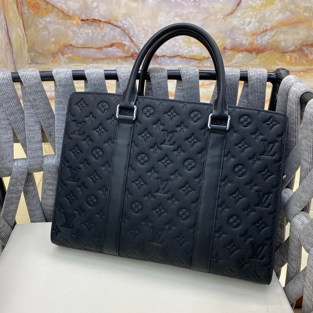 Bold 9542 Louis Vuitton AAA Man Handbags