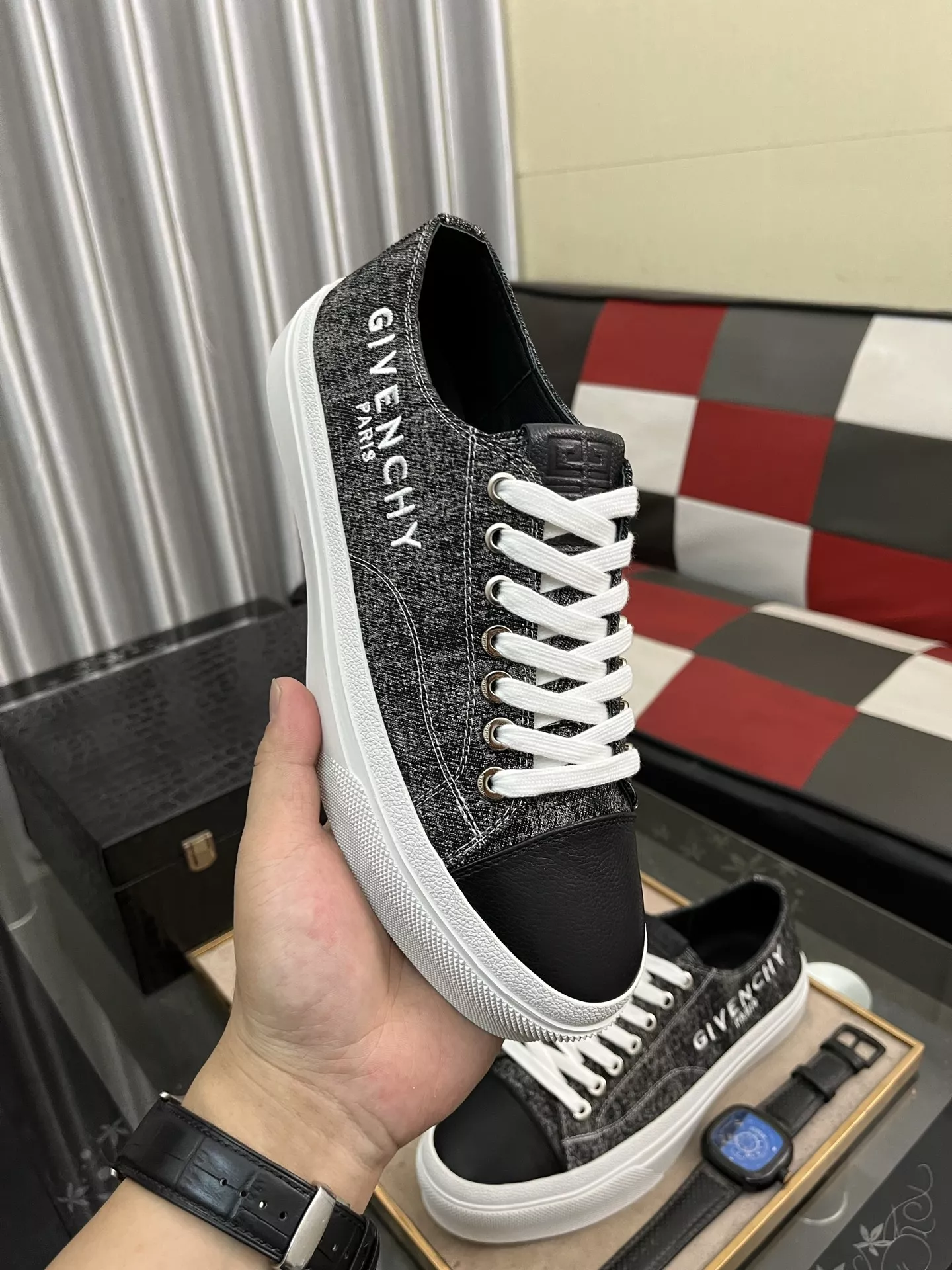 Bold 9699 Givenchy Casual Shoes For Men
