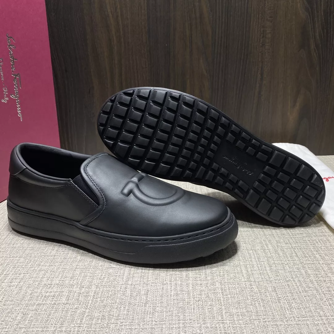 Bold 996 Salvatore Ferragamo Casual Shoes For Men
