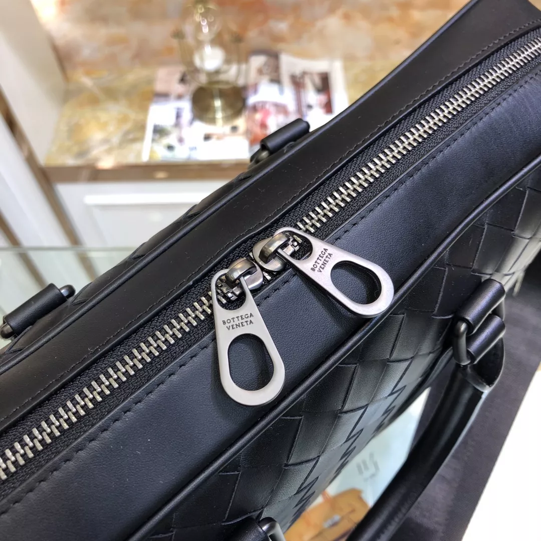 Bottega Veneta AAA Man Handbags Bright 906