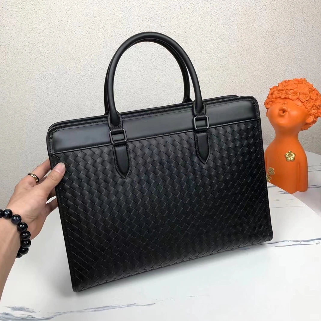 Bottega Veneta AAA Man Handbags Durable 5210