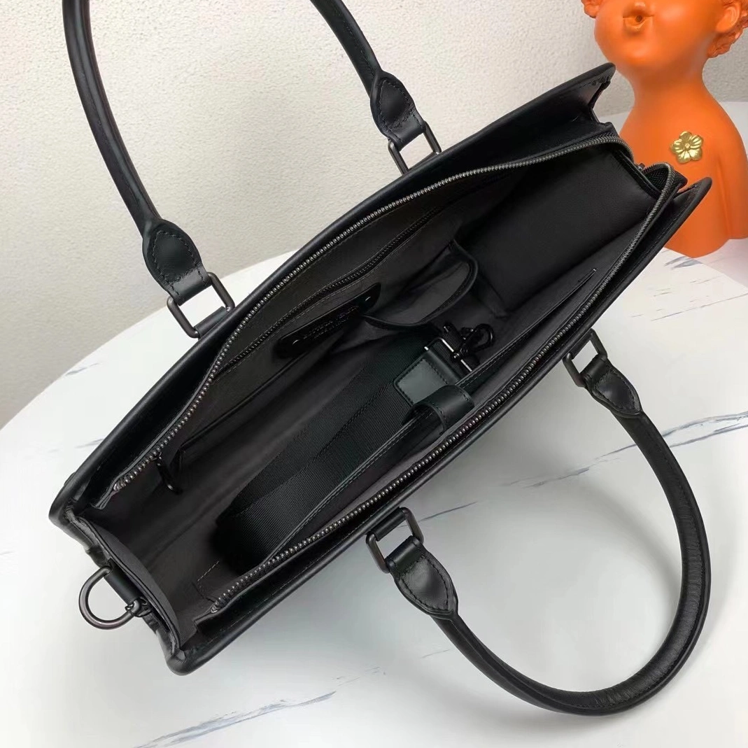 Bottega Veneta AAA Man Handbags Durable 5210