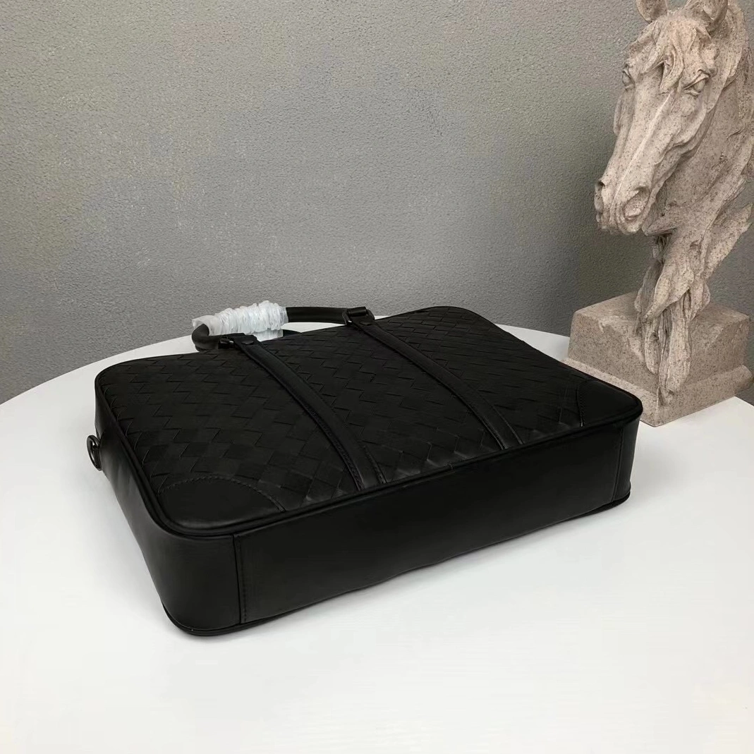 Bottega Veneta AAA Man Handbags Durable 9844
