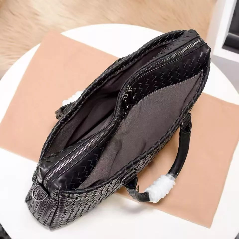 Bottega Veneta AAA Man Handbags EasyMatch 7793