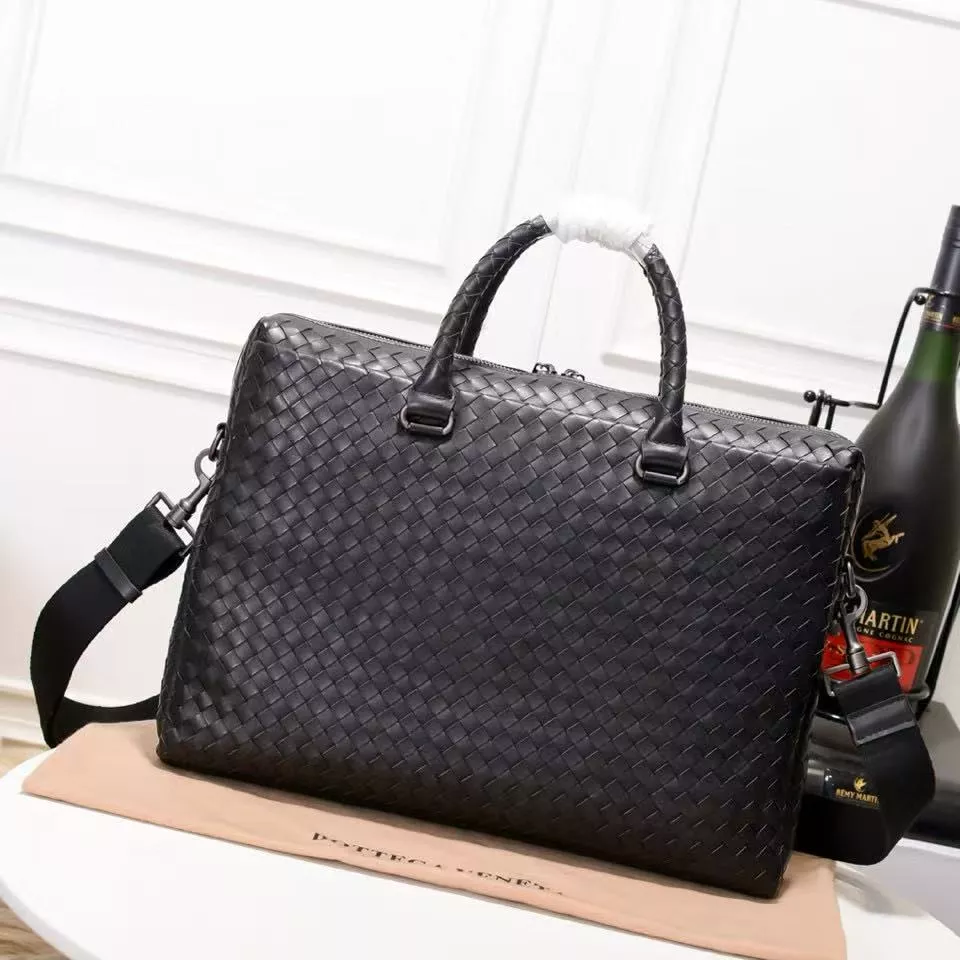 Bottega Veneta AAA Man Handbags EasyMatch 7793