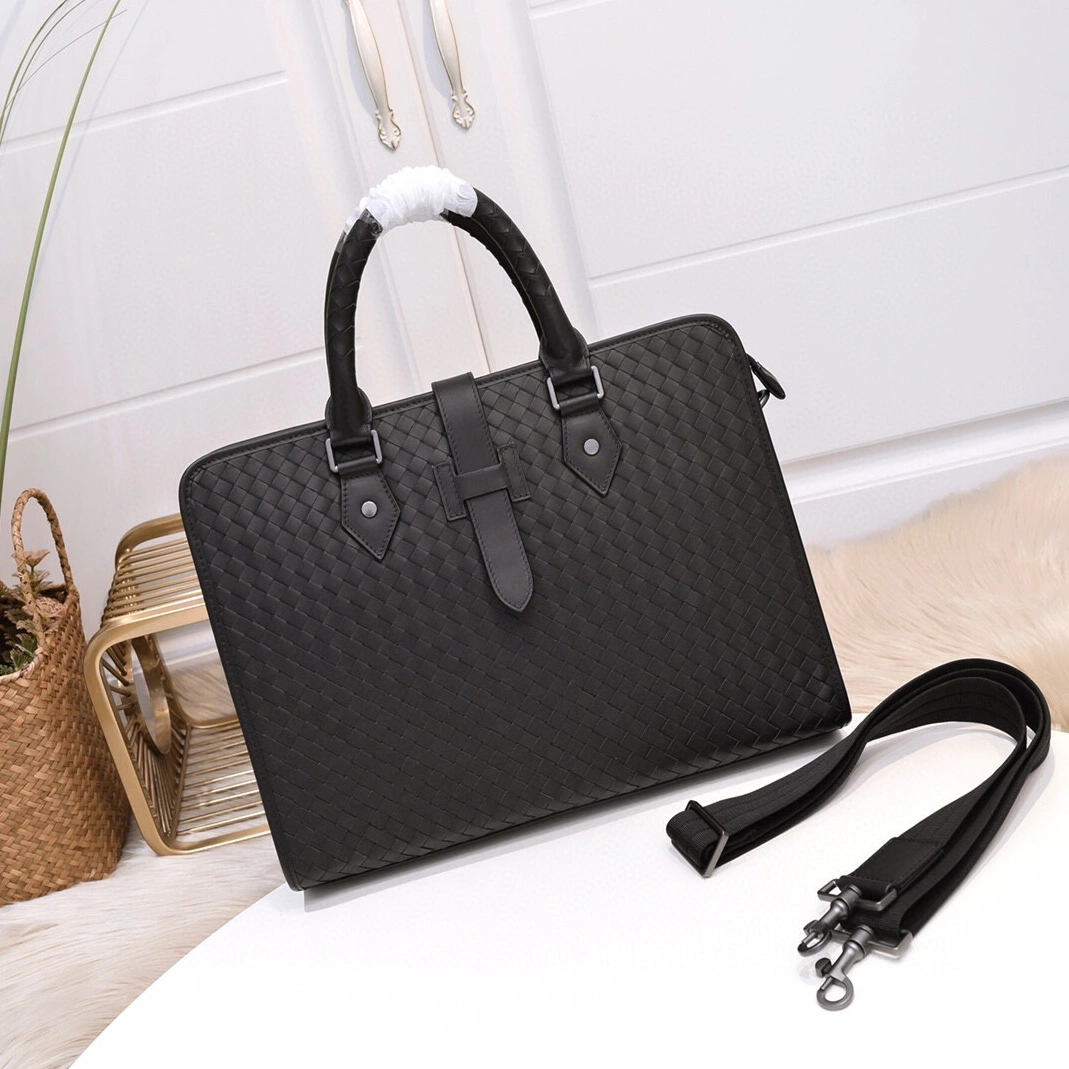 Bottega Veneta AAA Man Handbags StreetReady 1852
