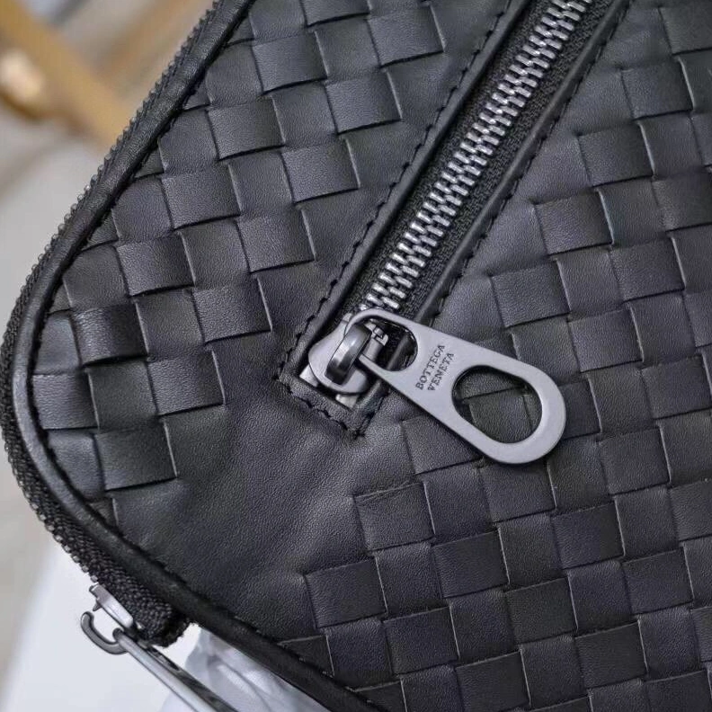 Bottega Veneta AAA Man Wallets Popular 1840
