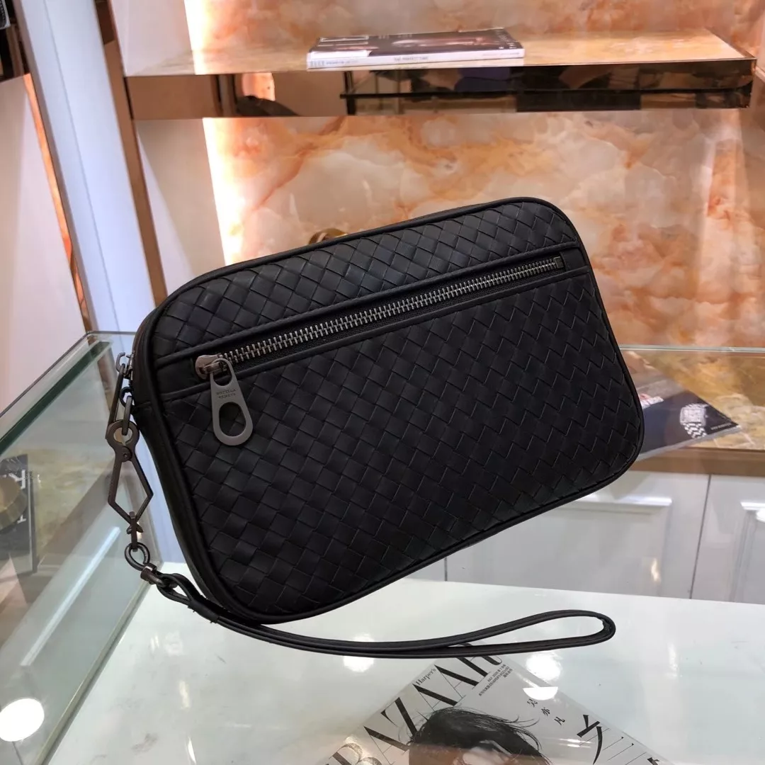 Bottega Veneta AAA Man Wallets Refined 4136