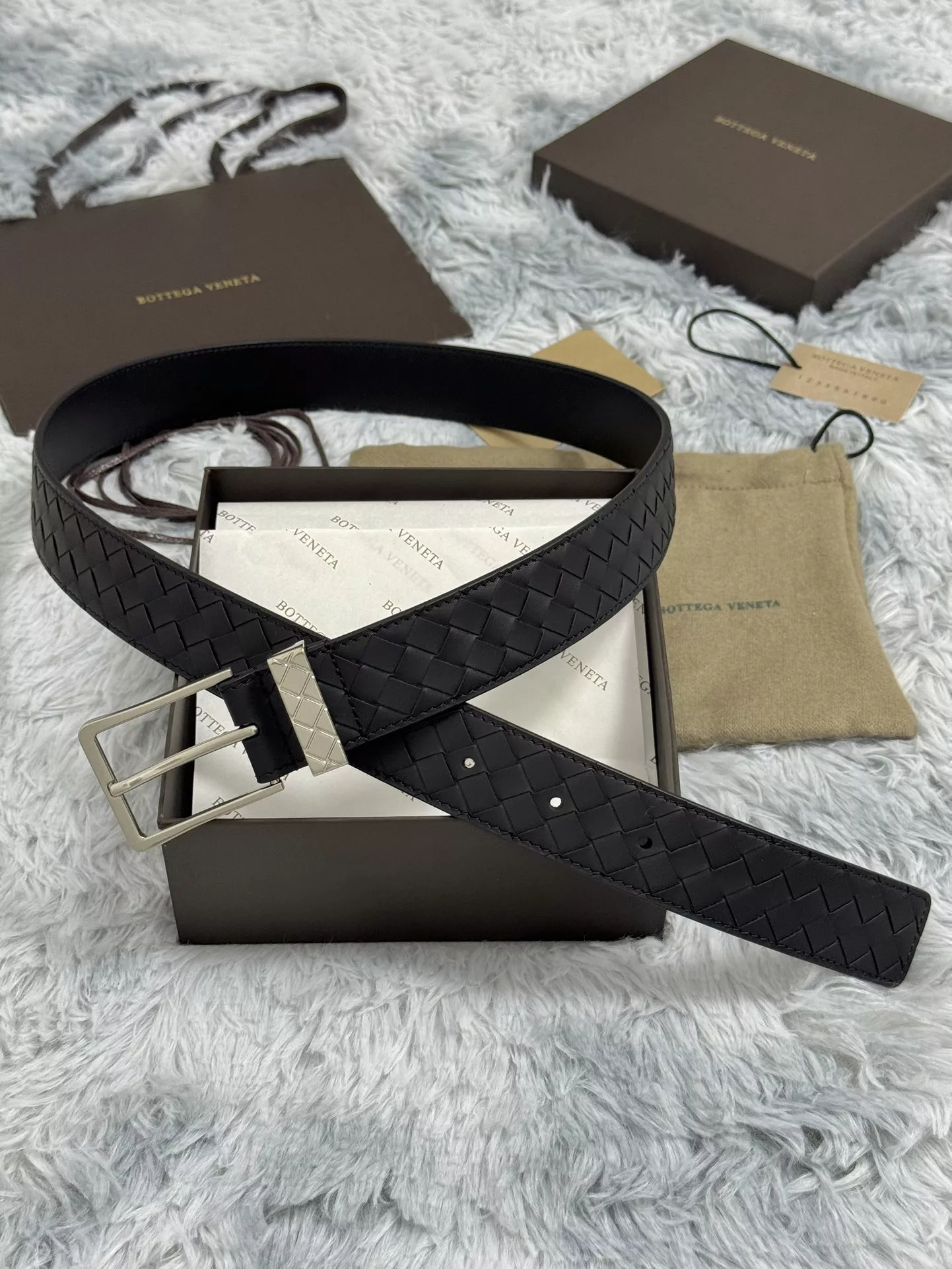 Bottega Veneta AAA Quality Belts For Unisex Durable 4688