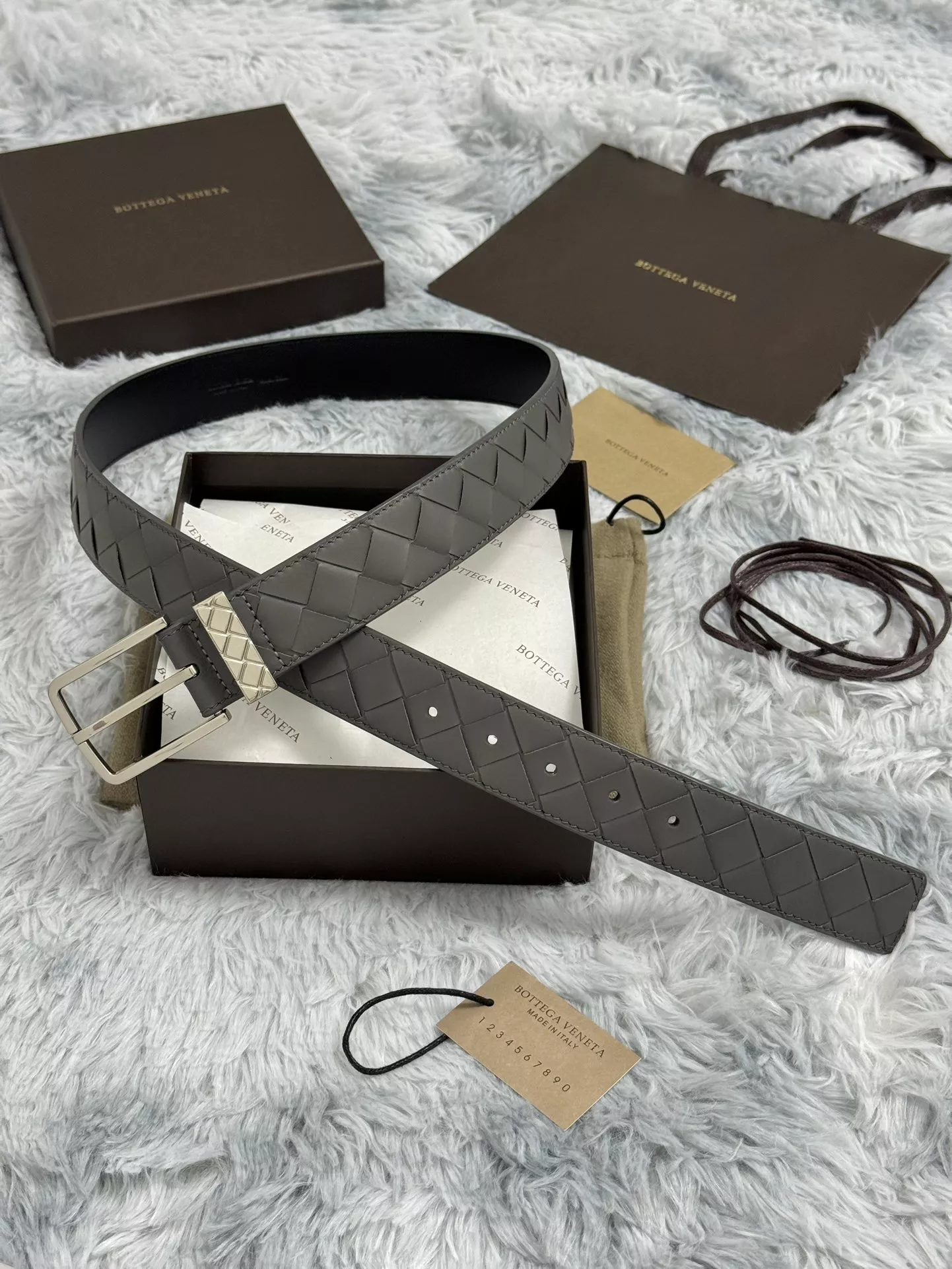 Bottega Veneta AAA Quality Belts For Unisex EasyMatch 4264
