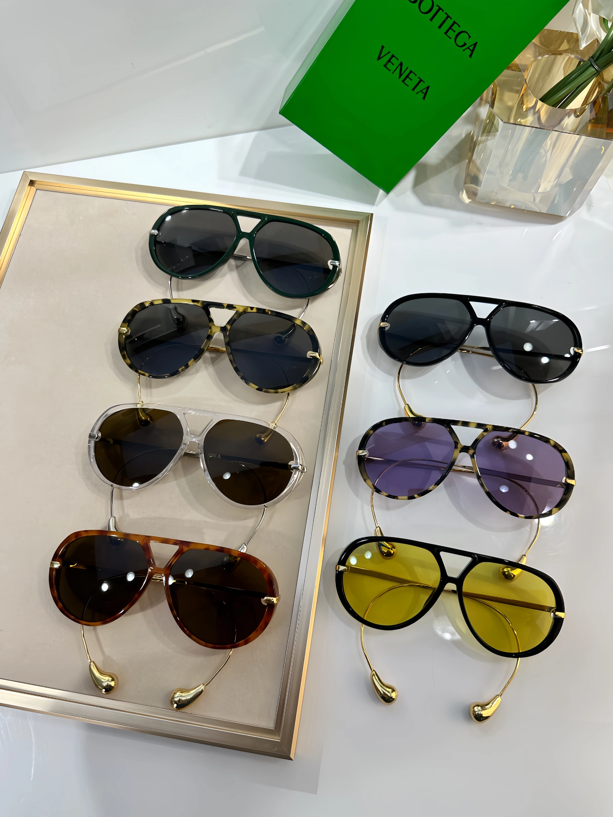 Bottega Veneta AAA Quality Sunglasses AllSeason 3580