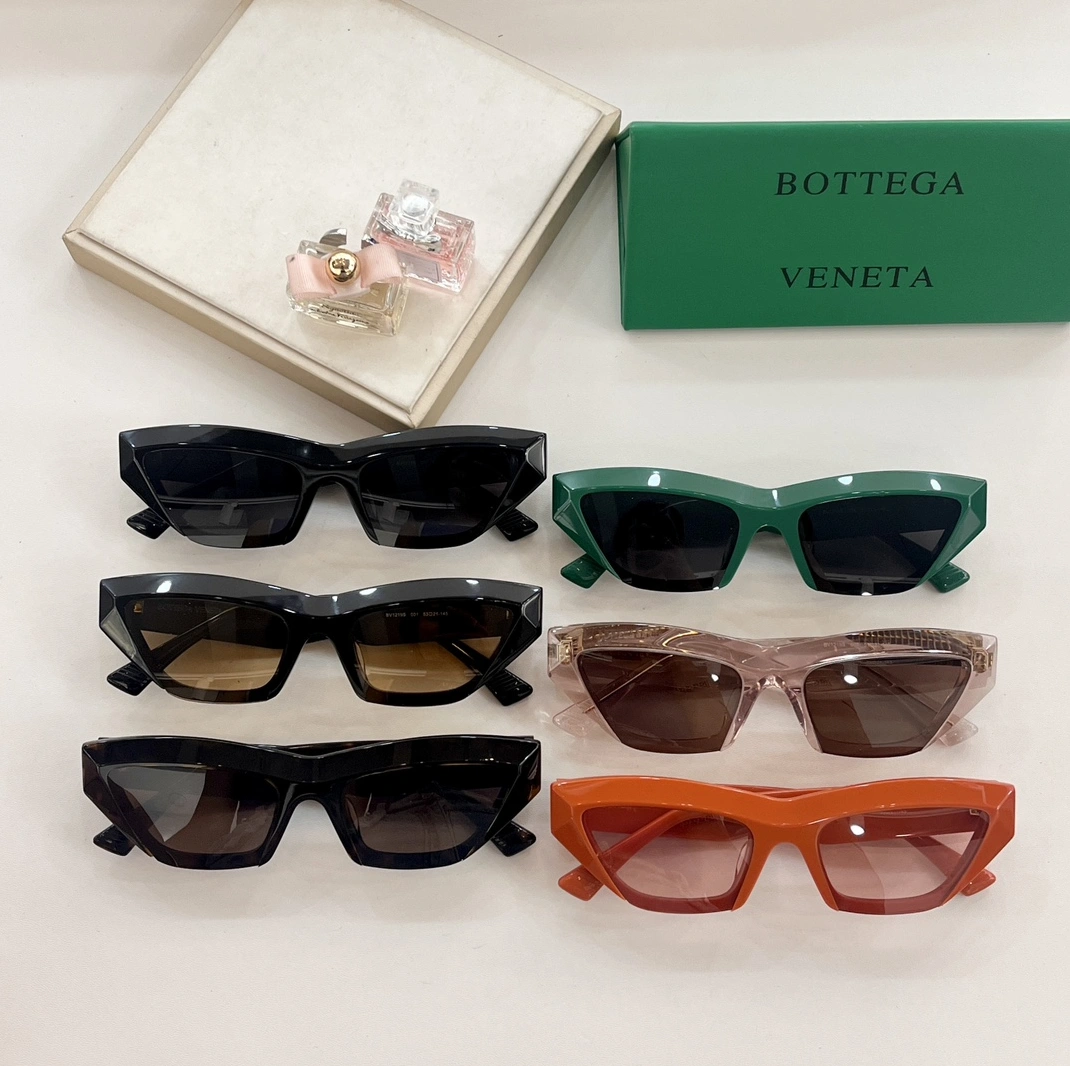 Bottega Veneta AAA Quality Sunglasses Bold 2932