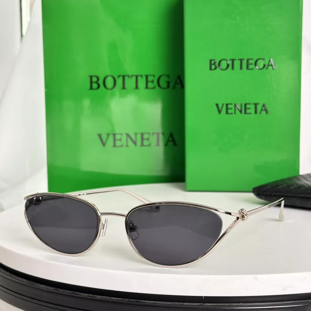 Bottega Veneta AAA Quality Sunglasses Bright 2740