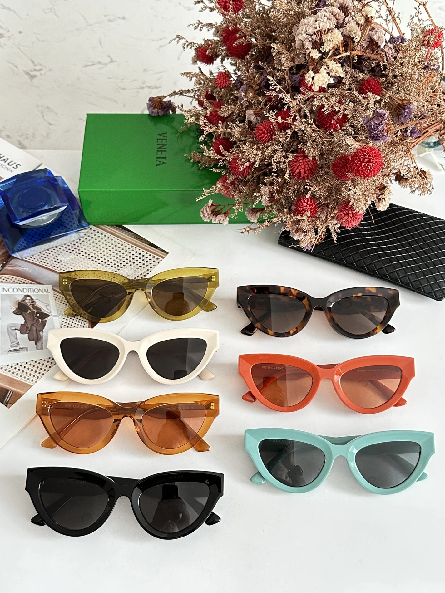 Bottega Veneta AAA Quality Sunglasses Compact 4807