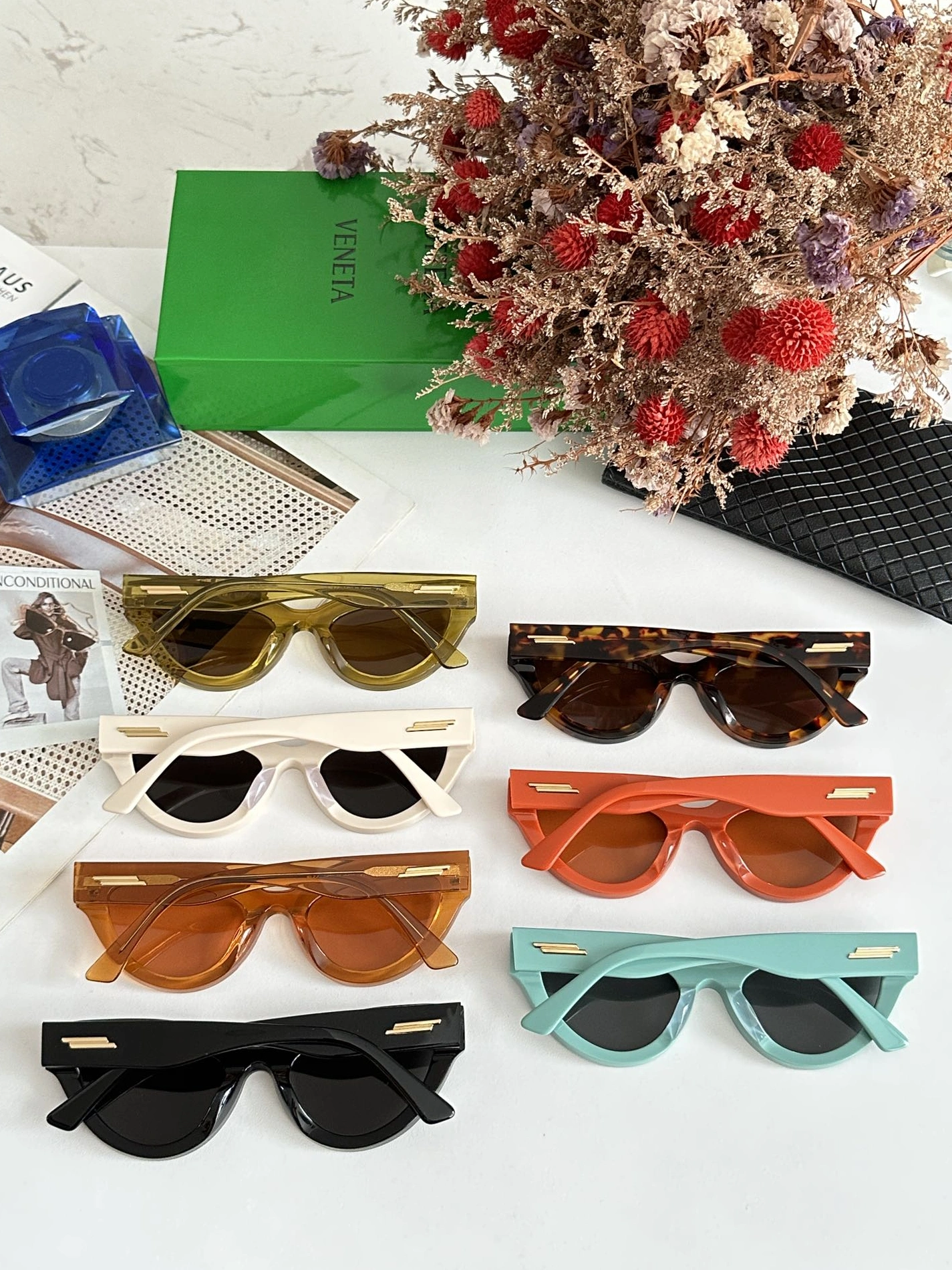 Bottega Veneta AAA Quality Sunglasses Compact 4807