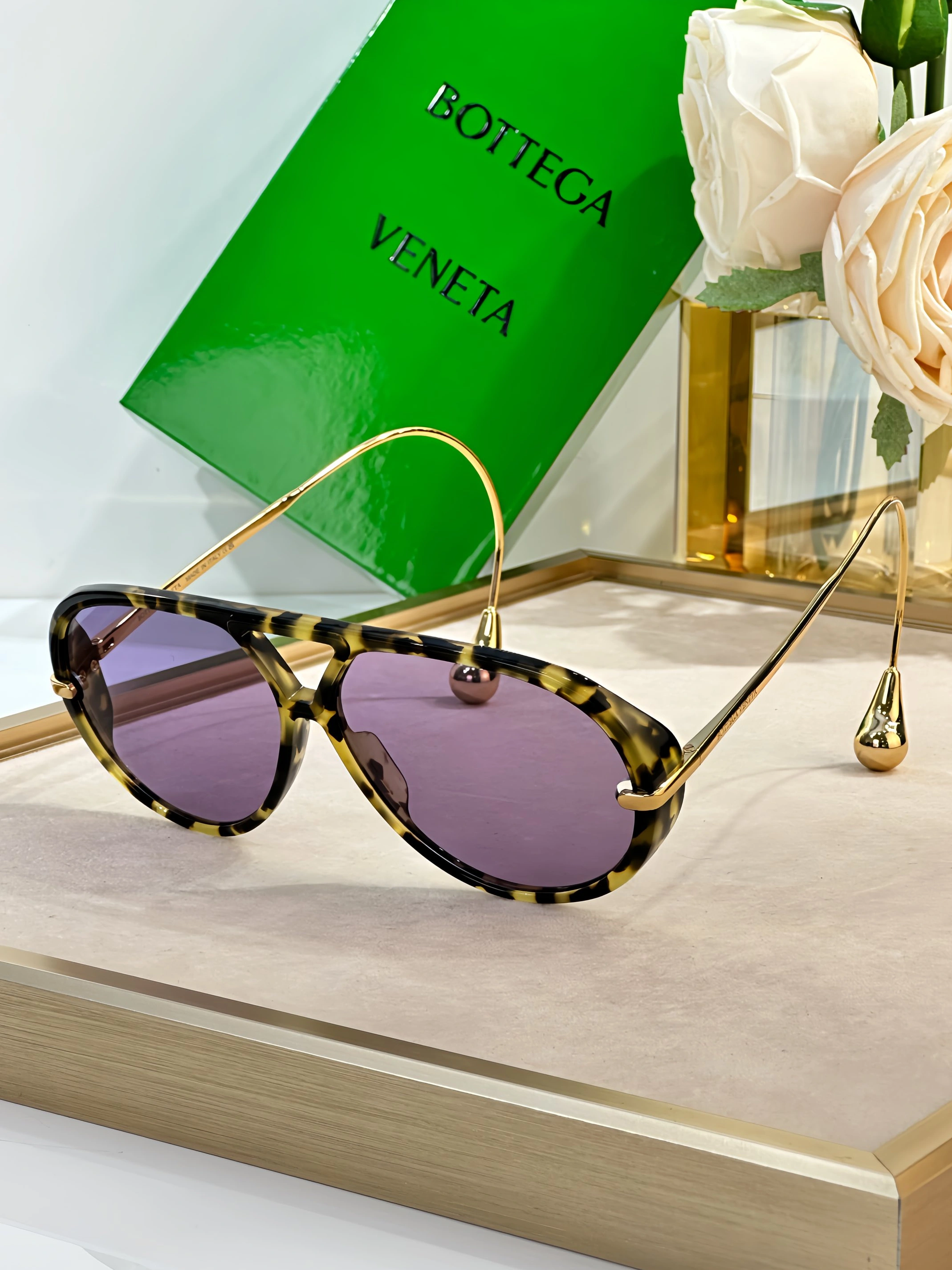 Bottega Veneta AAA Quality Sunglasses EasyMatch 5511