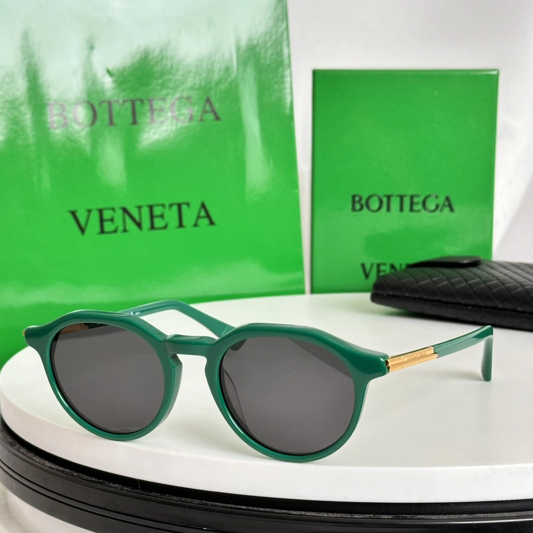Bottega Veneta AAA Quality Sunglasses EyeCatching 8214