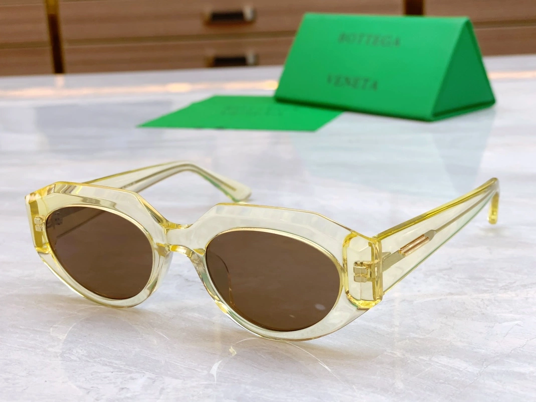 Bottega Veneta AAA Quality Sunglasses Fashionable 7039