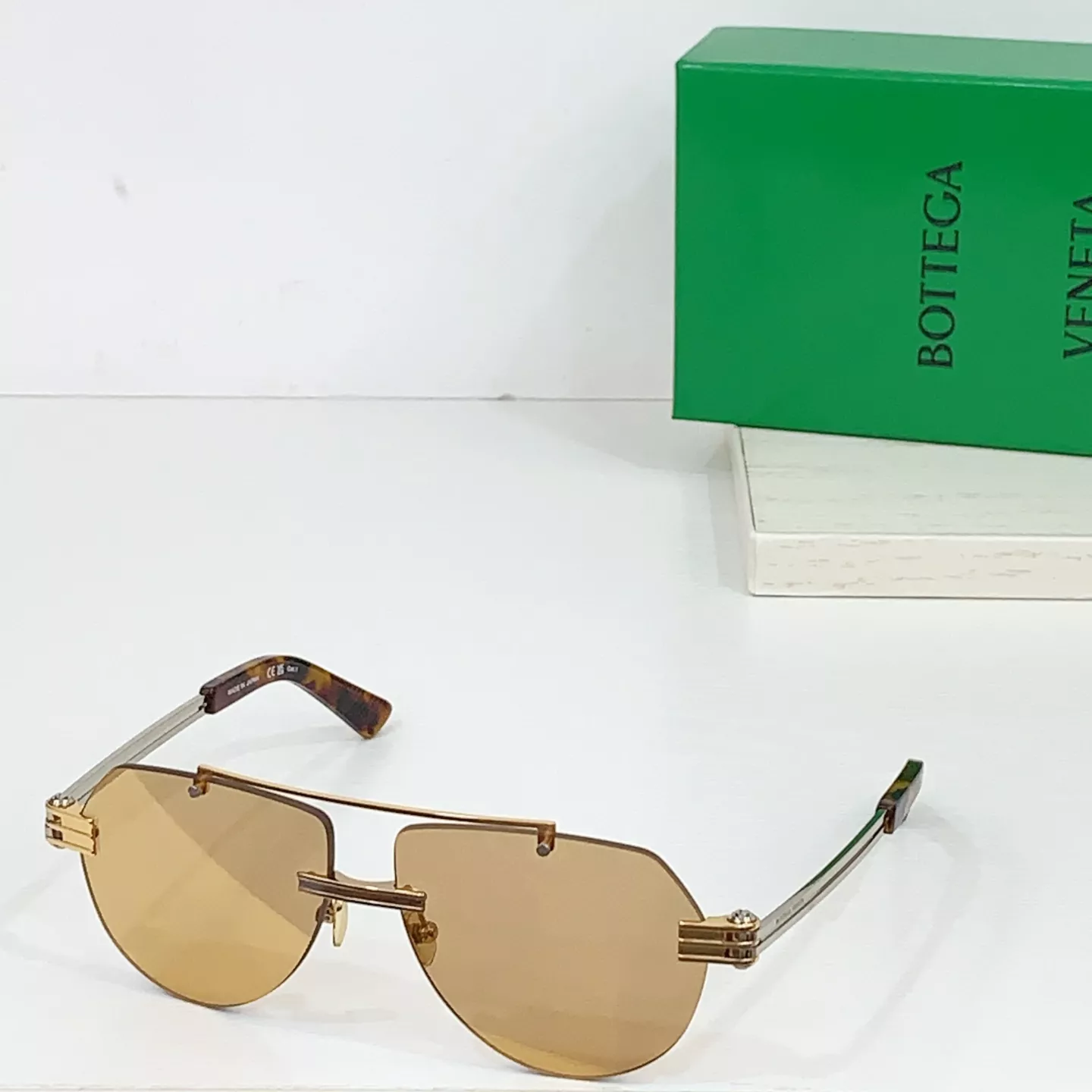 Bottega Veneta AAA Quality Sunglasses Functional 757