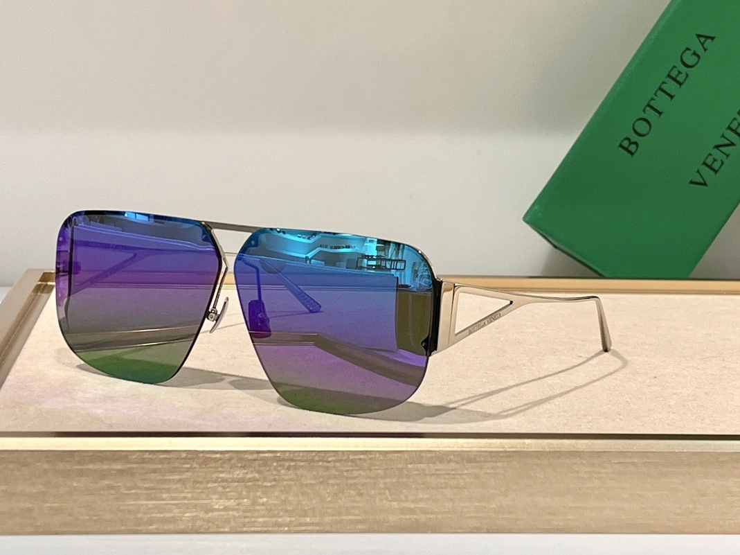 Bottega Veneta AAA Quality Sunglasses ModernLook 5745