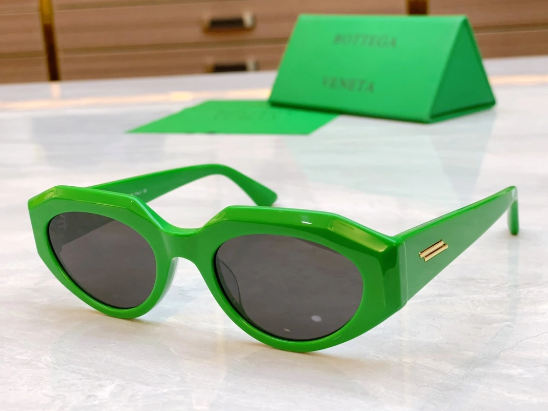 Bottega Veneta AAA Quality Sunglasses NewStyle 8381
