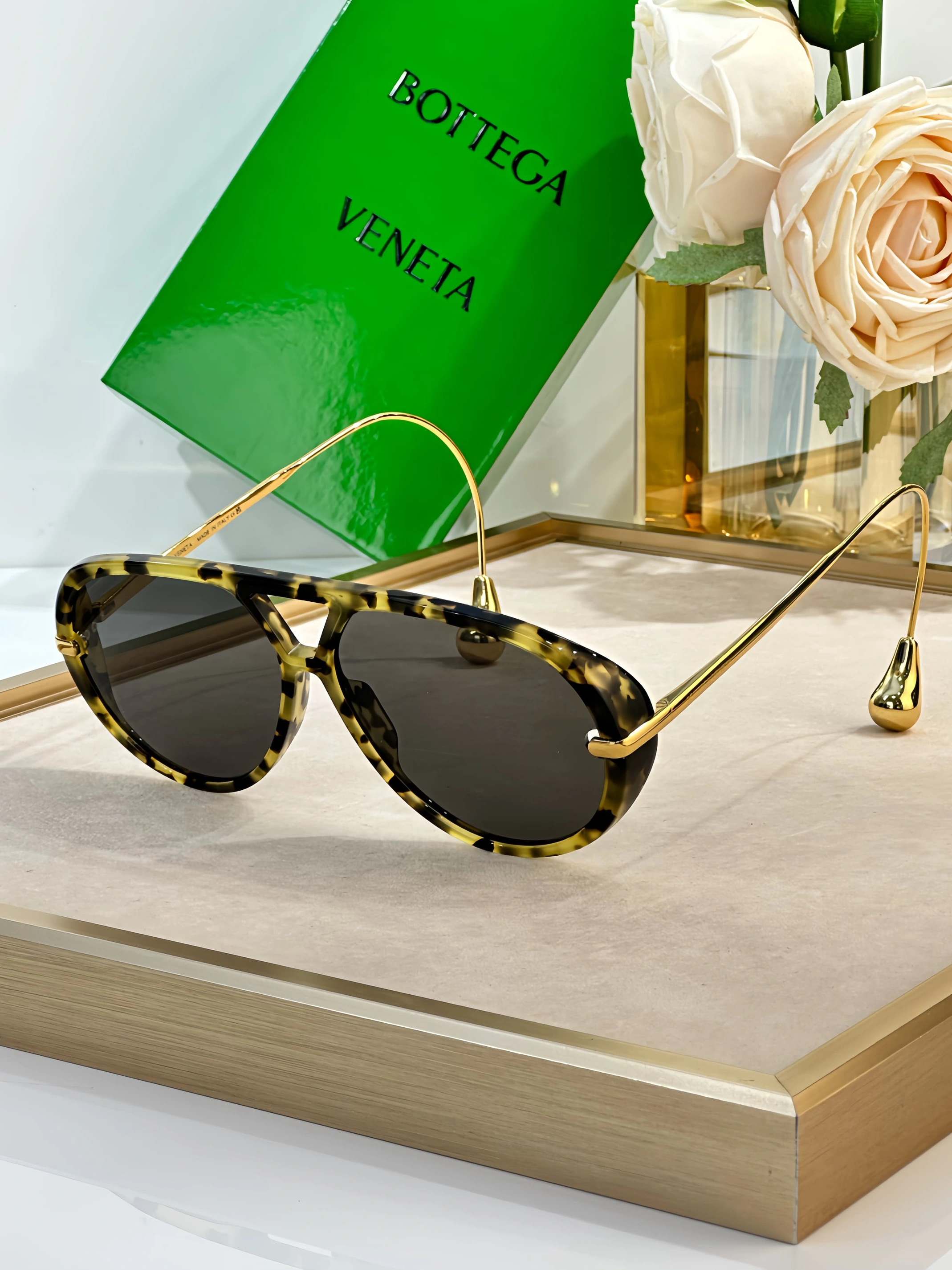 Bottega Veneta AAA Quality Sunglasses Sophisticated 7772