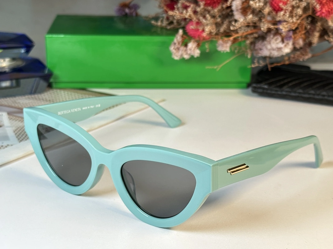 Bottega Veneta AAA Quality Sunglasses TopPick 9836