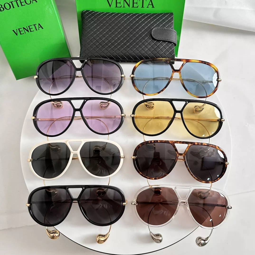 Bottega Veneta AAA Quality Sunglasses Vibrant 8276