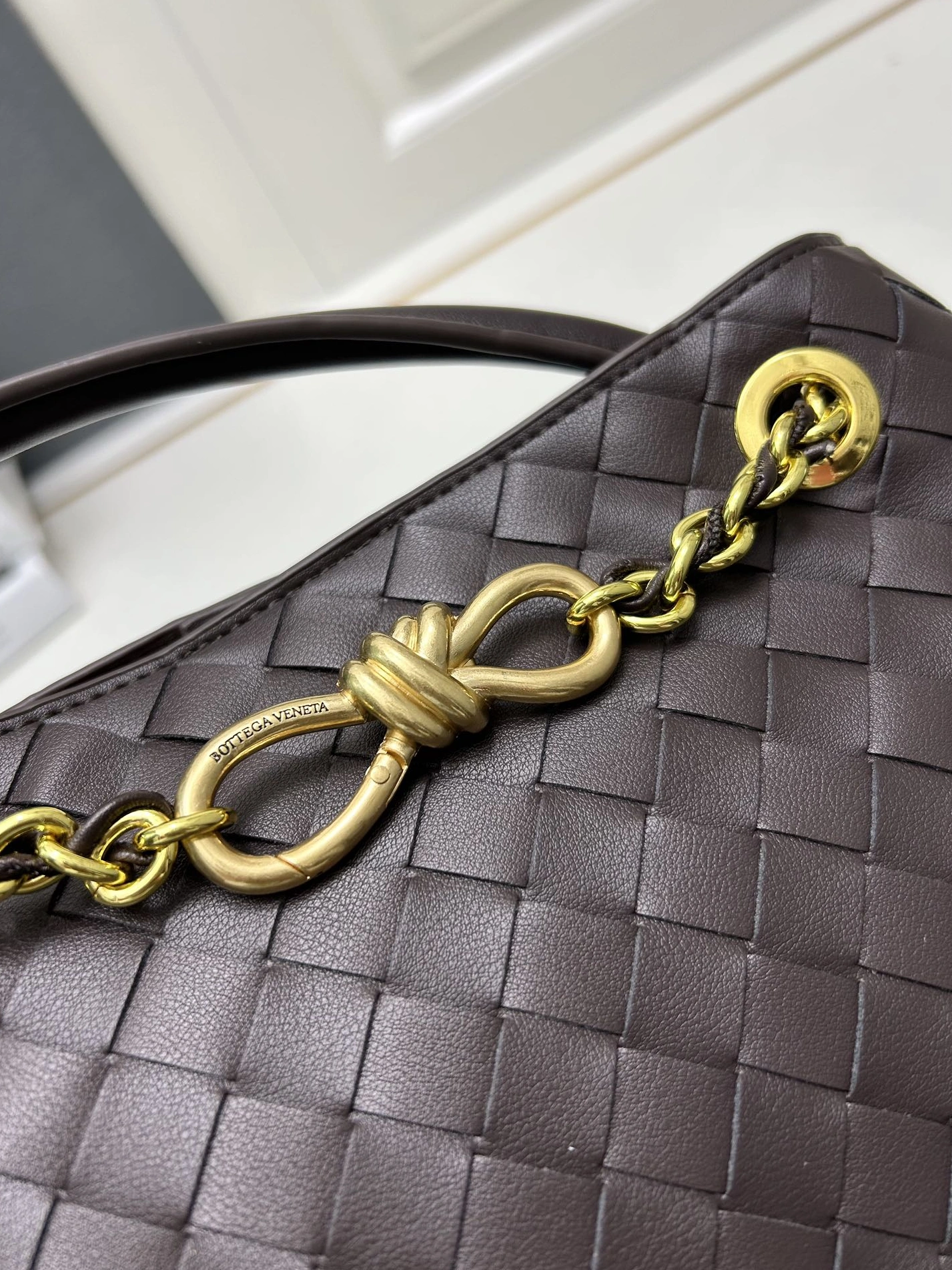 Bottega Veneta BV AAA Quality Handbags For Women Functional 1909