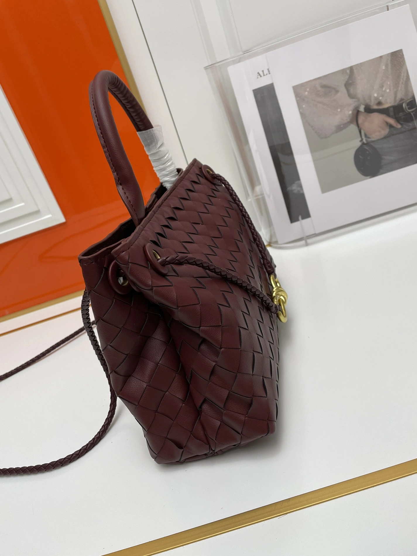 Bottega Veneta BV AAA Quality Handbags For Women HighQuality 1635