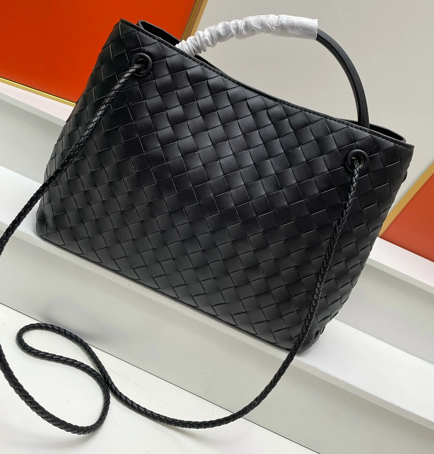 Bottega Veneta BV AAA Quality Handbags For Women Refined 368