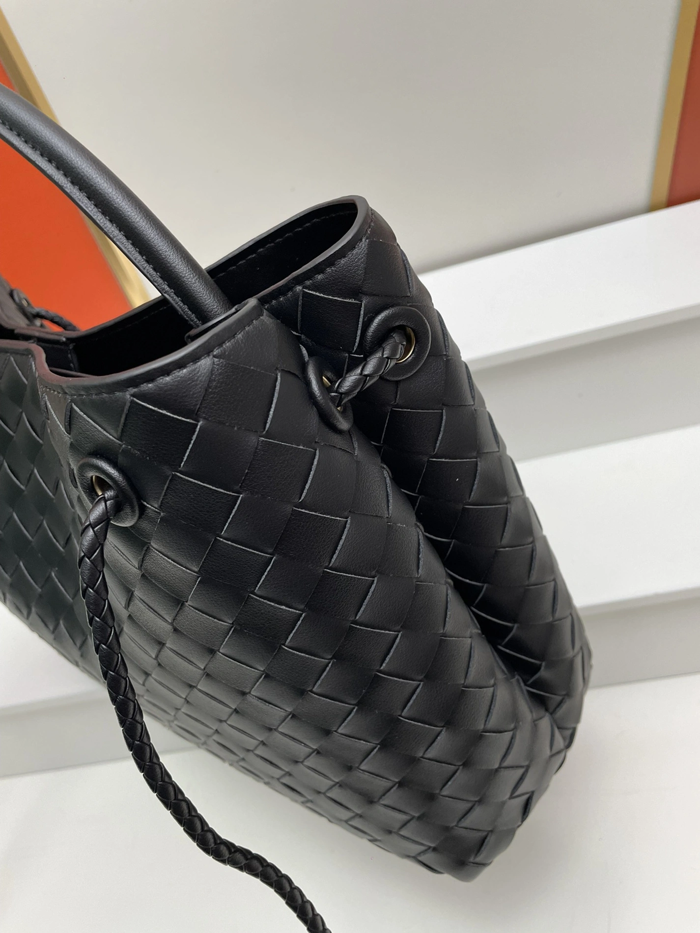 Bottega Veneta BV AAA Quality Handbags For Women Refined 368