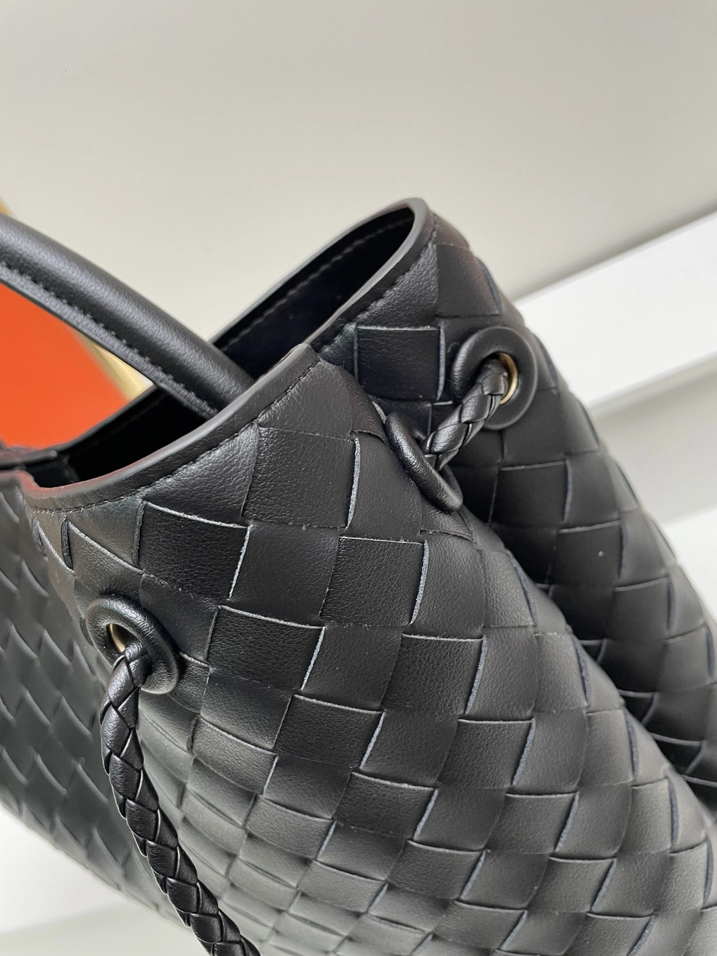 Bottega Veneta BV AAA Quality Handbags For Women Sophisticated 7910