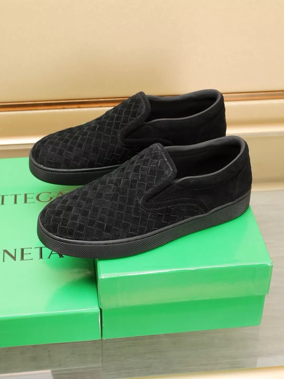 Bottega Veneta BV Casual Shoes For Men Bold 5204