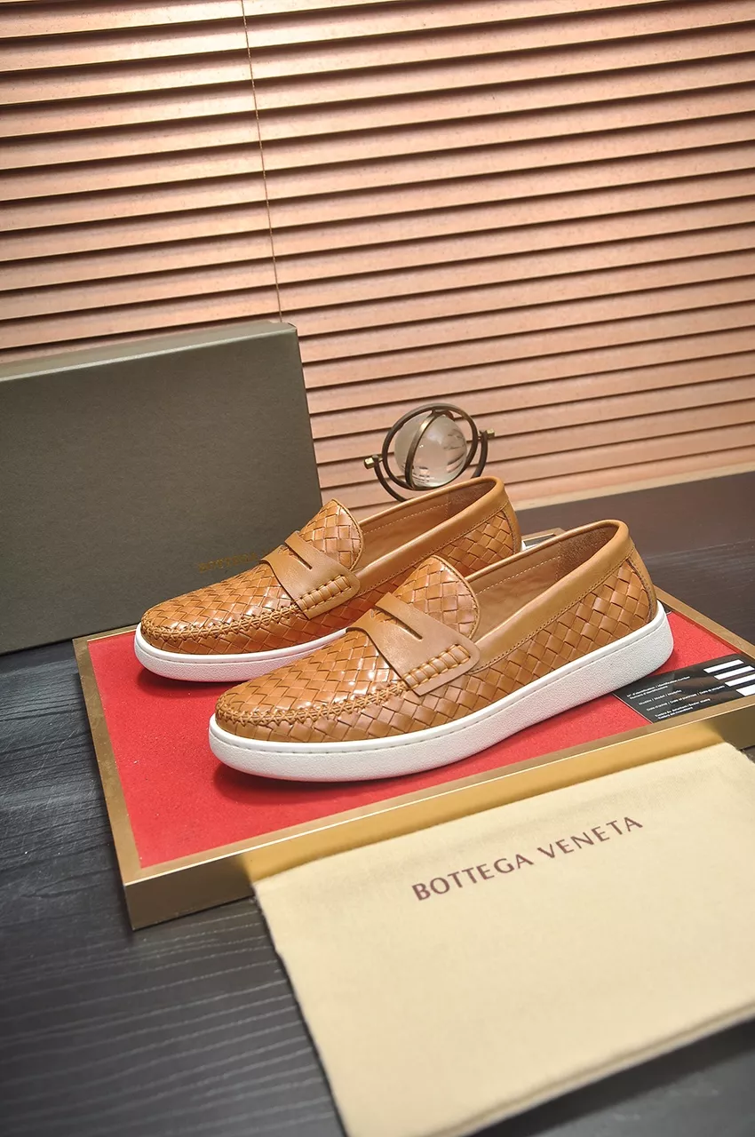 Bottega Veneta BV Casual Shoes For Men Flexible 5240