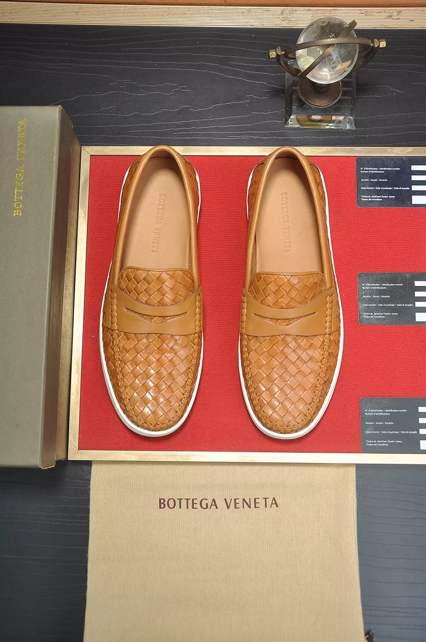 Bottega Veneta BV Casual Shoes For Men Flexible 5240