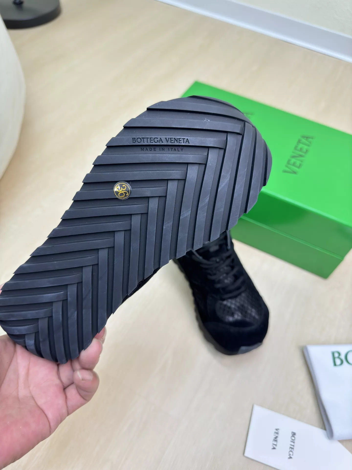 Bottega Veneta BV Casual Shoes For Men Functional 8558