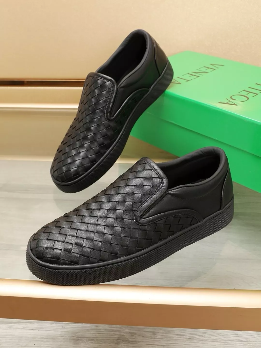 Bottega Veneta BV Casual Shoes For Men Popular 5544