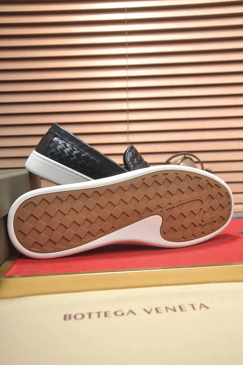 Bottega Veneta BV Casual Shoes For Men Versatile 5847