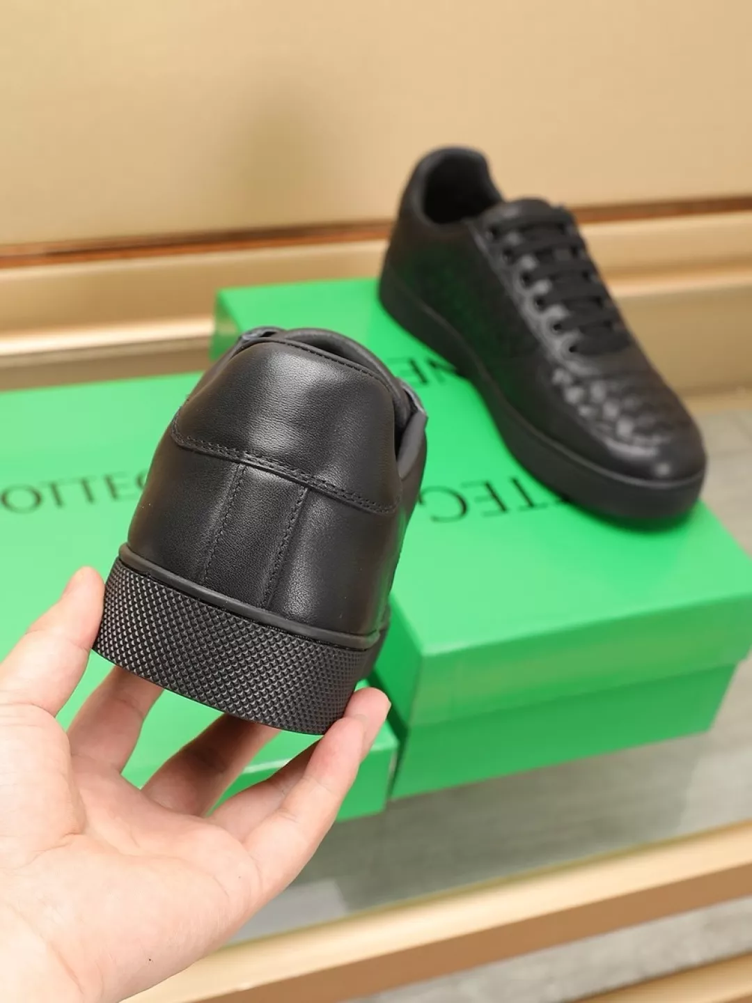 Bottega Veneta BV Casual Shoes For Men WellDesigned 3805