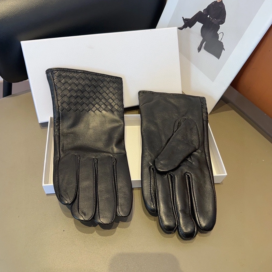 Bottega Veneta BV Gloves For Men Comfortable 6945
