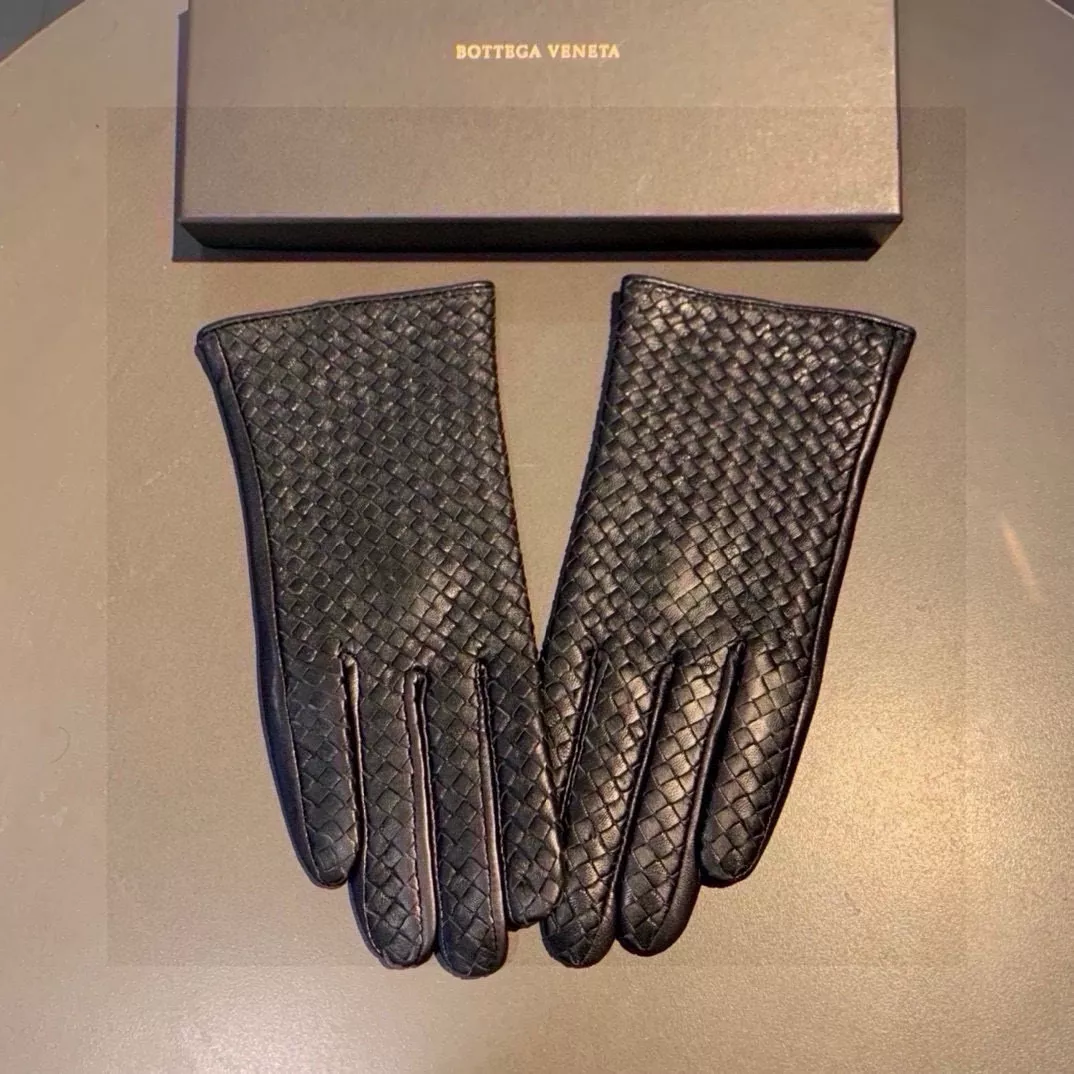 Bottega Veneta BV Gloves For Women Comfortable 9782