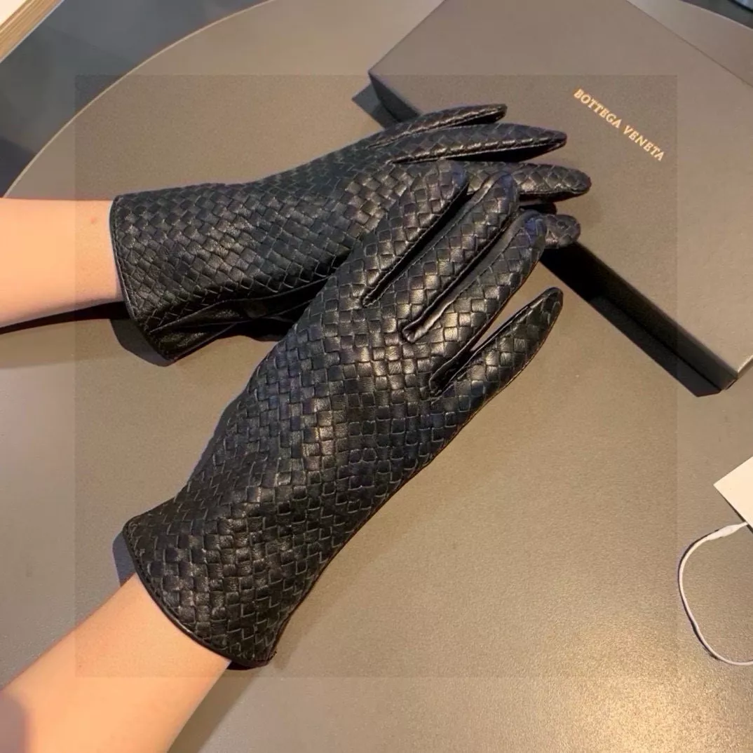 Bottega Veneta BV Gloves For Women Comfortable 9782